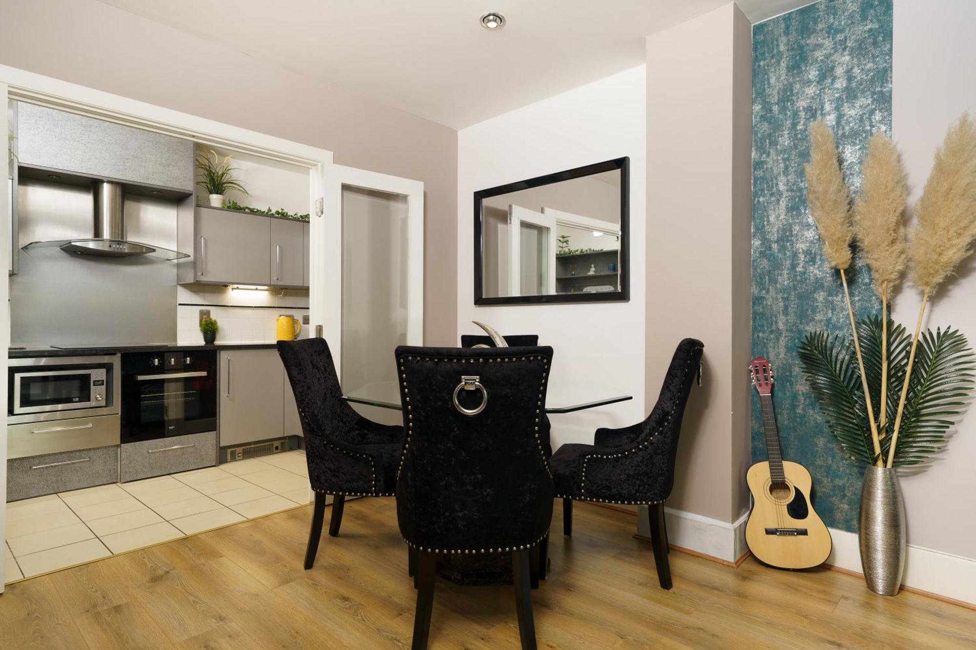 St George Wharf Apartment London Exterior photo